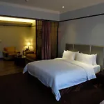 Yashidu Suites Hotel
